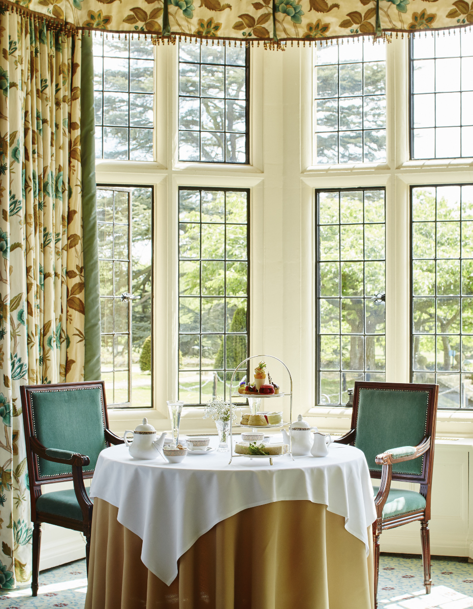 Hanbury Manor Marriott Hotel & Country Club Afternoon Tea in Cast